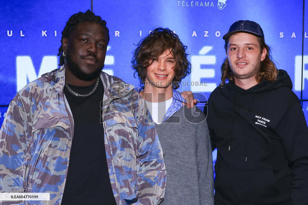 Meteors Premiere - Paris