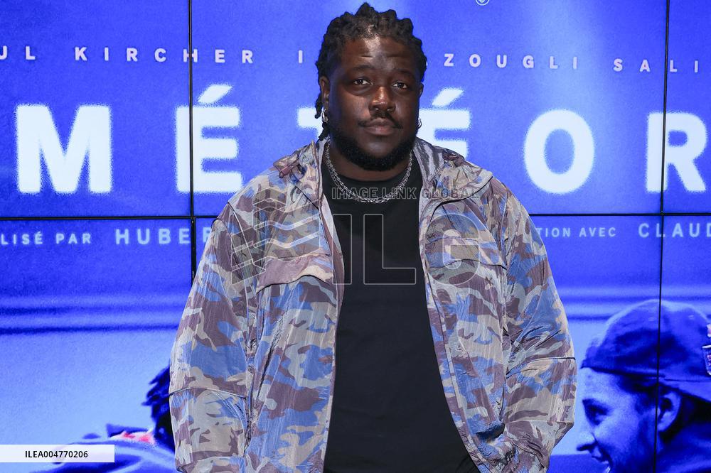 Meteors Premiere - Paris