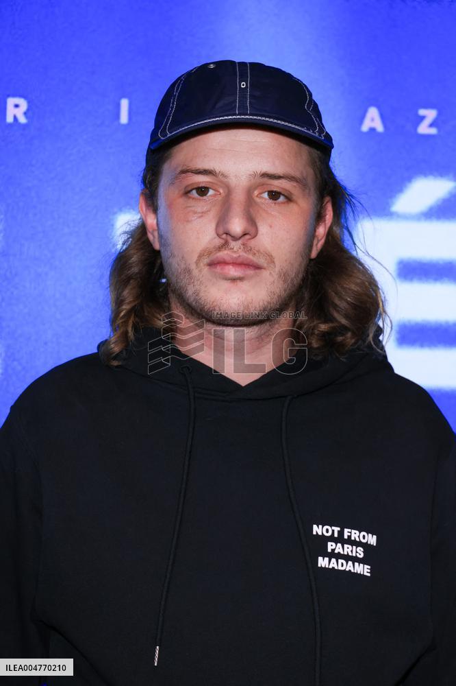 Meteors Premiere - Paris