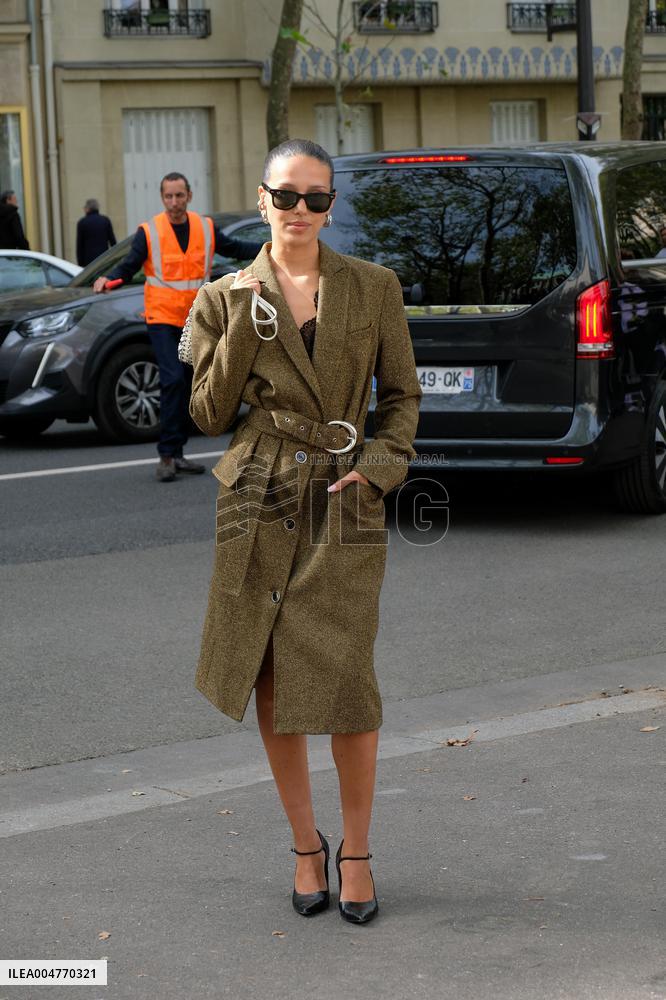 PFW - Paco Rabanne Outside Arrivals