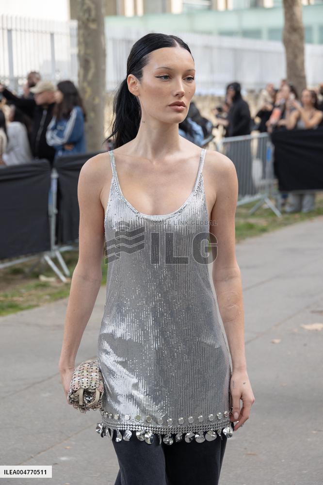 PFW - Rabanne Womenswear Spring-Summer - Arrivals NB