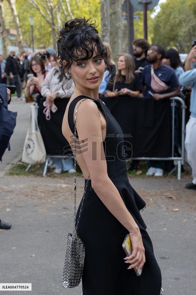 PFW - Rabanne Womenswear Spring-Summer - Arrivals NB