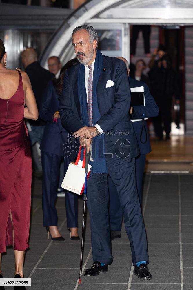 PFW - Schiaparelli Womenswear Spring-Summer - Arrivals NB