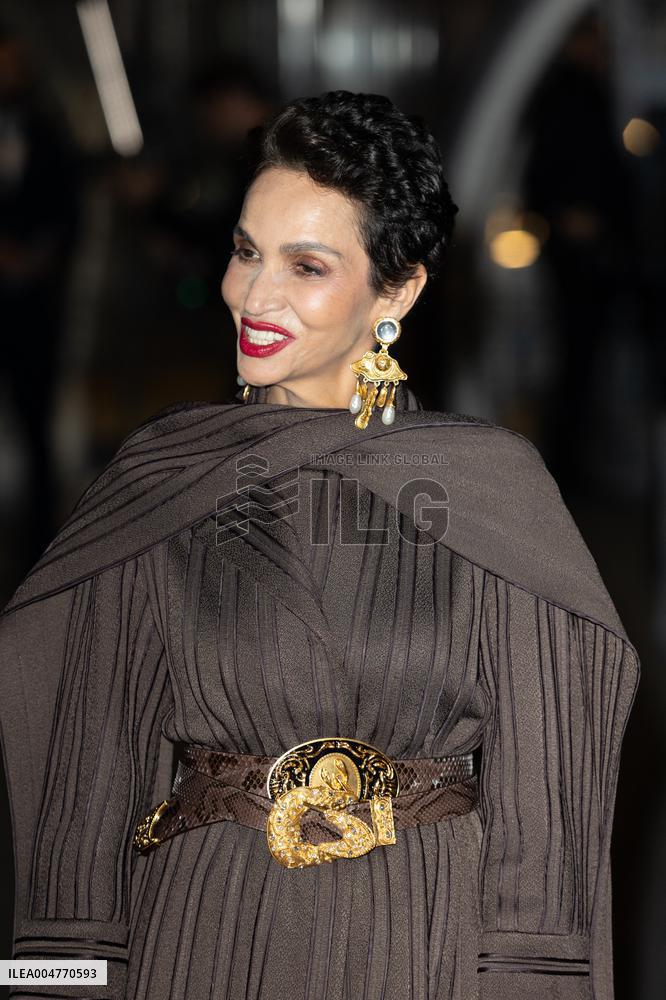 PFW - Schiaparelli Womenswear Spring-Summer - Arrivals NB