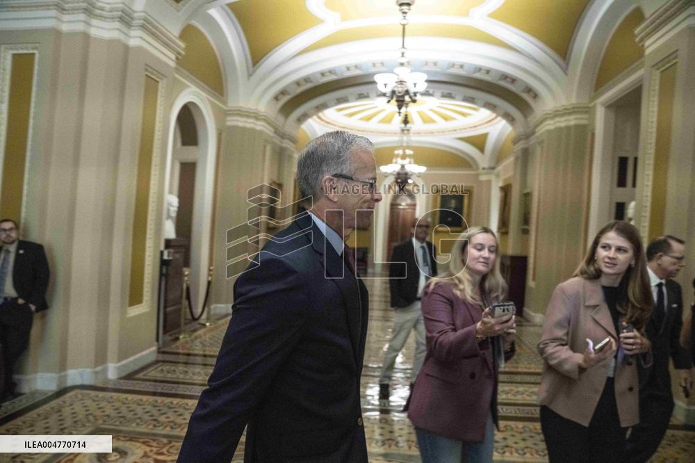 John Thune Meets Reporters Press Conference