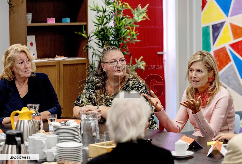 Queen Maxima Visits Strong Neighborhood Connectors In Roermond