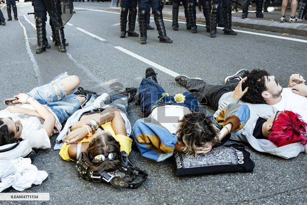 Inter-Union Mobilization in Toulouse - France