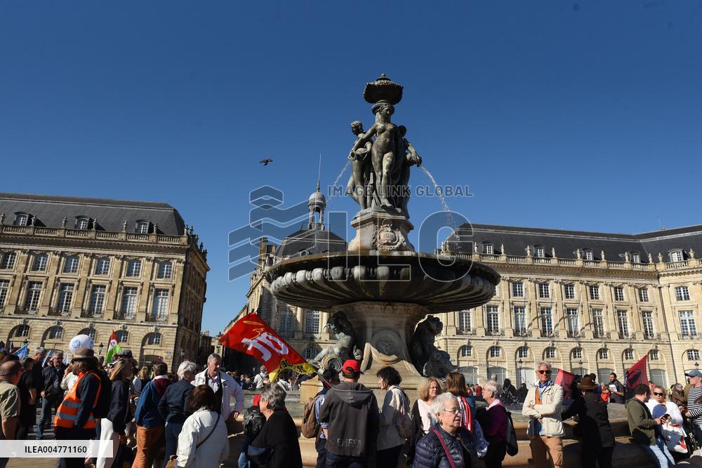 Demonstration and strike at Place de la Bourse in Bordeaux