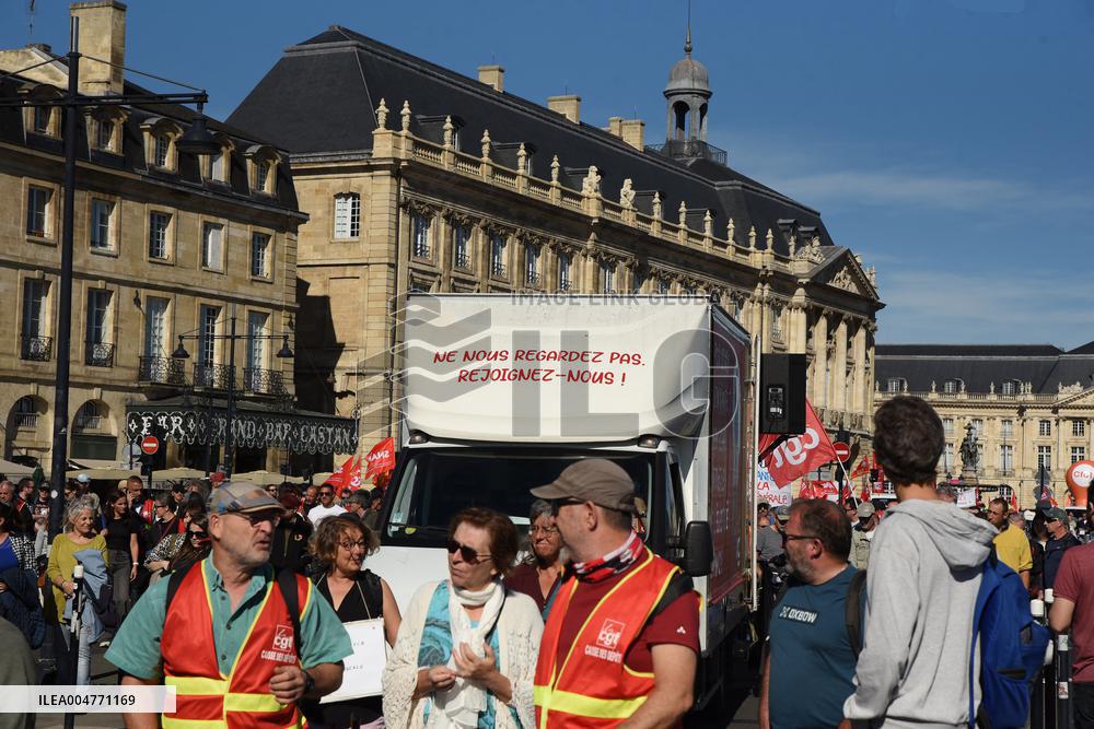 Demonstration and strike at Place de la Bourse in Bordeaux