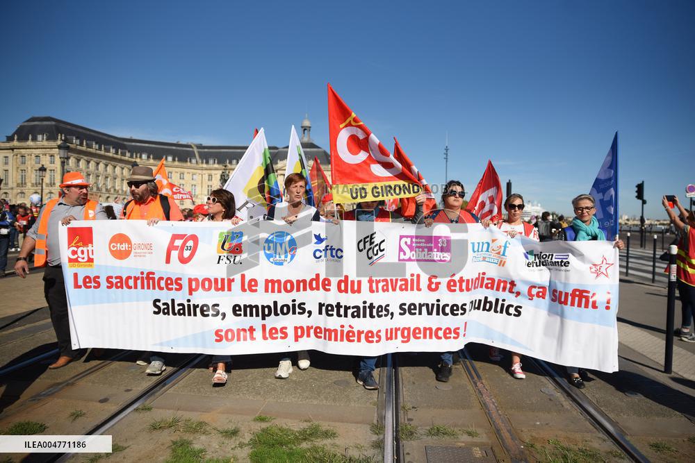 Demonstration and strike at Place de la Bourse in Bordeaux
