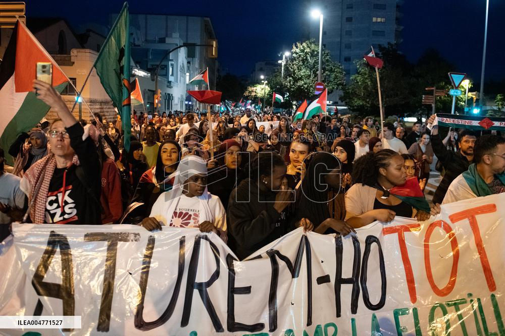 Rally In Barcelona Supports Global Sumud Flotilla - Spain