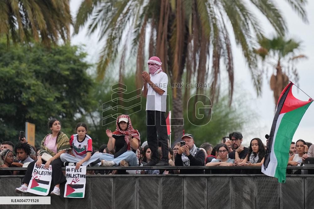 Rally In Barcelona Supports Global Sumud Flotilla - Spain