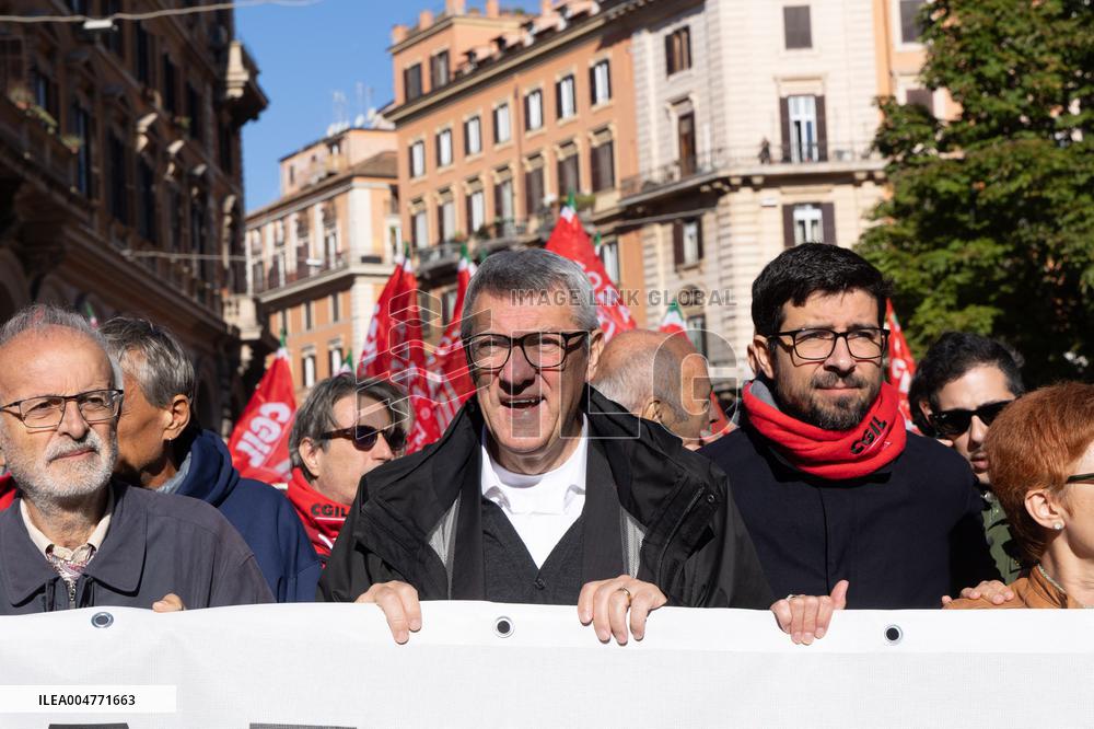 General Strike March for the Global Sumud Flotilla and for Gaza - Italy
