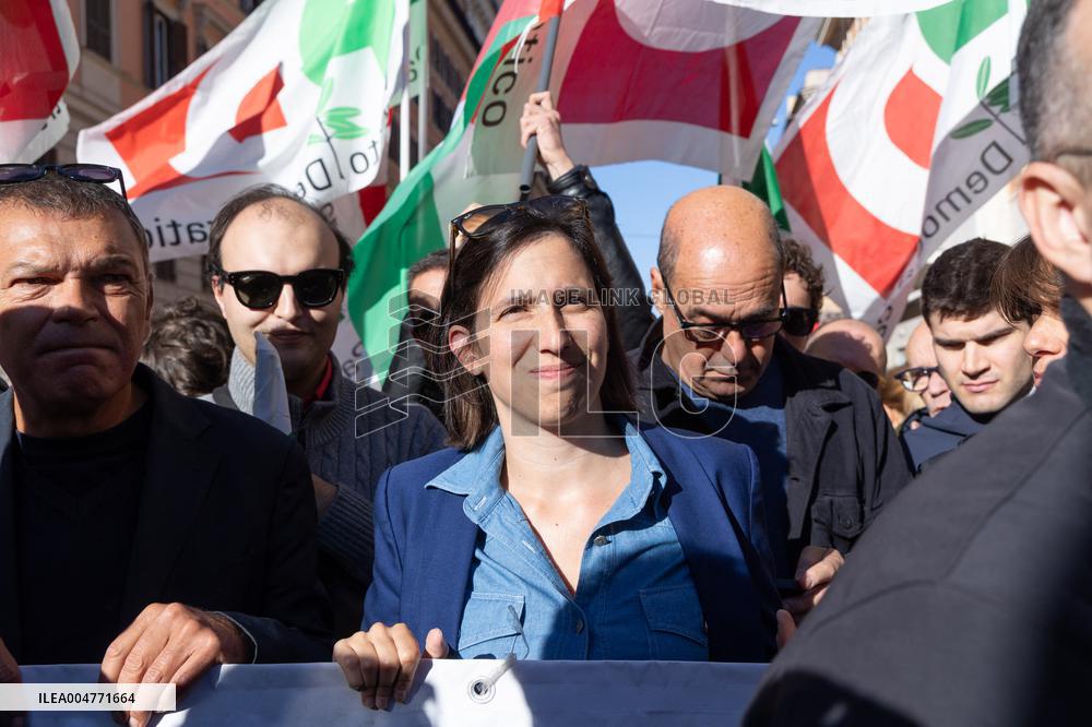 General Strike March for the Global Sumud Flotilla and for Gaza - Italy