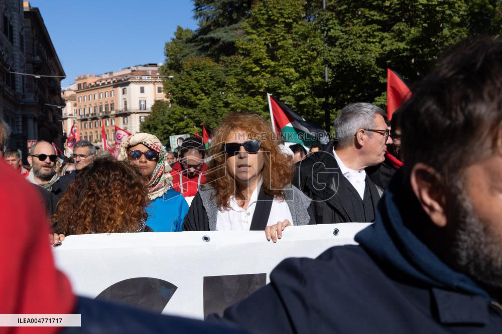 General Strike March for the Global Sumud Flotilla and for Gaza - Italy