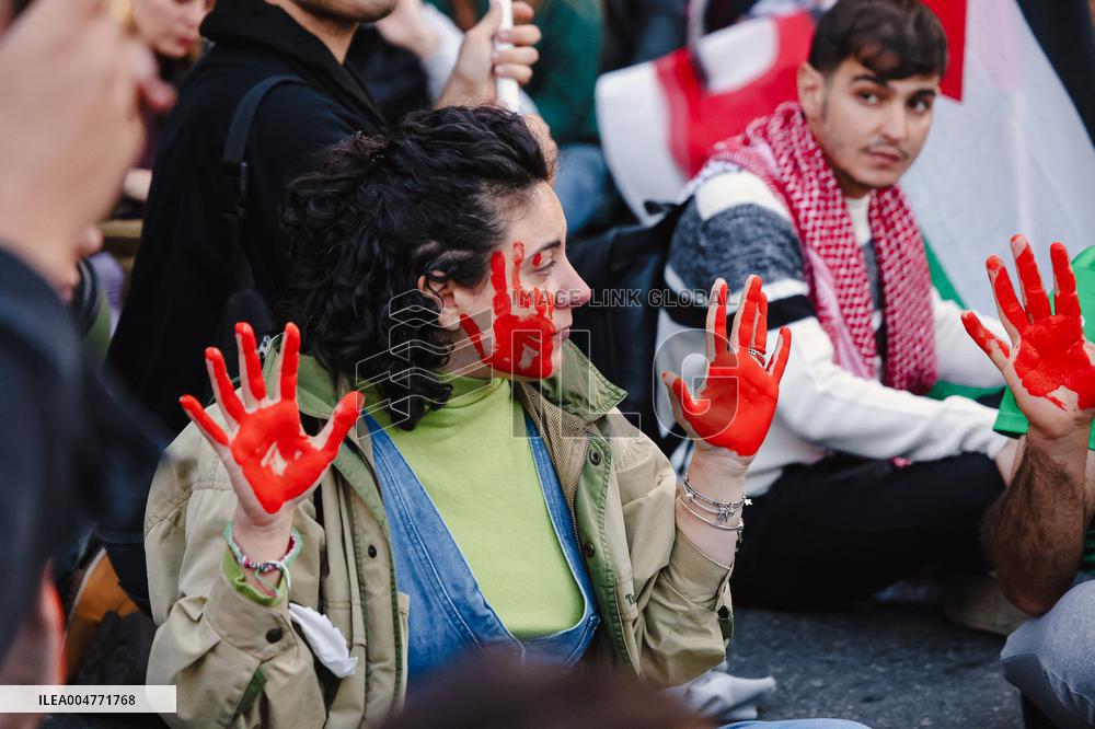 General Strike March for the Global Sumud Flotilla and for Gaza - Italy
