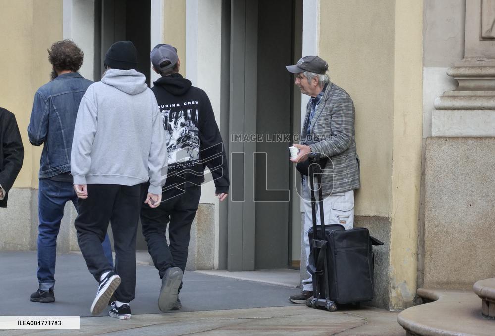 Nearly 10% In Absolute Poverty In Milan - Italy