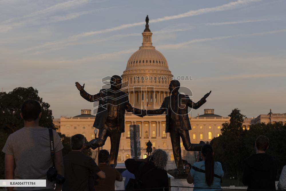 Donald Trump and Jeffrey Epstein Holding Hands Statue Reinstalled - Washington