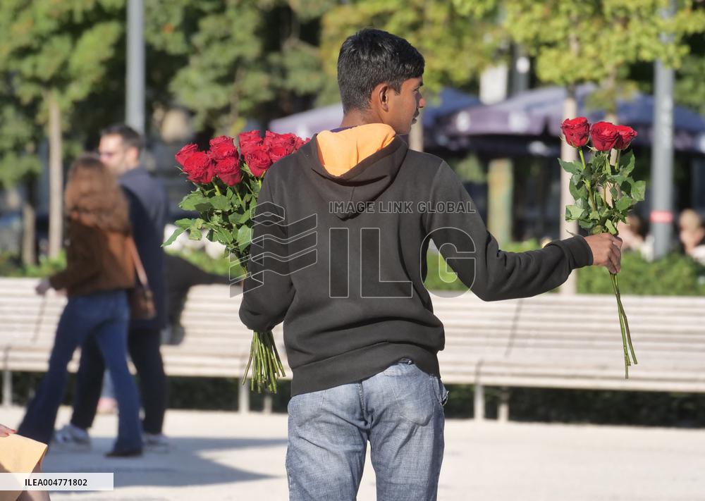 Nearly 10% In Absolute Poverty In Milan - Italy