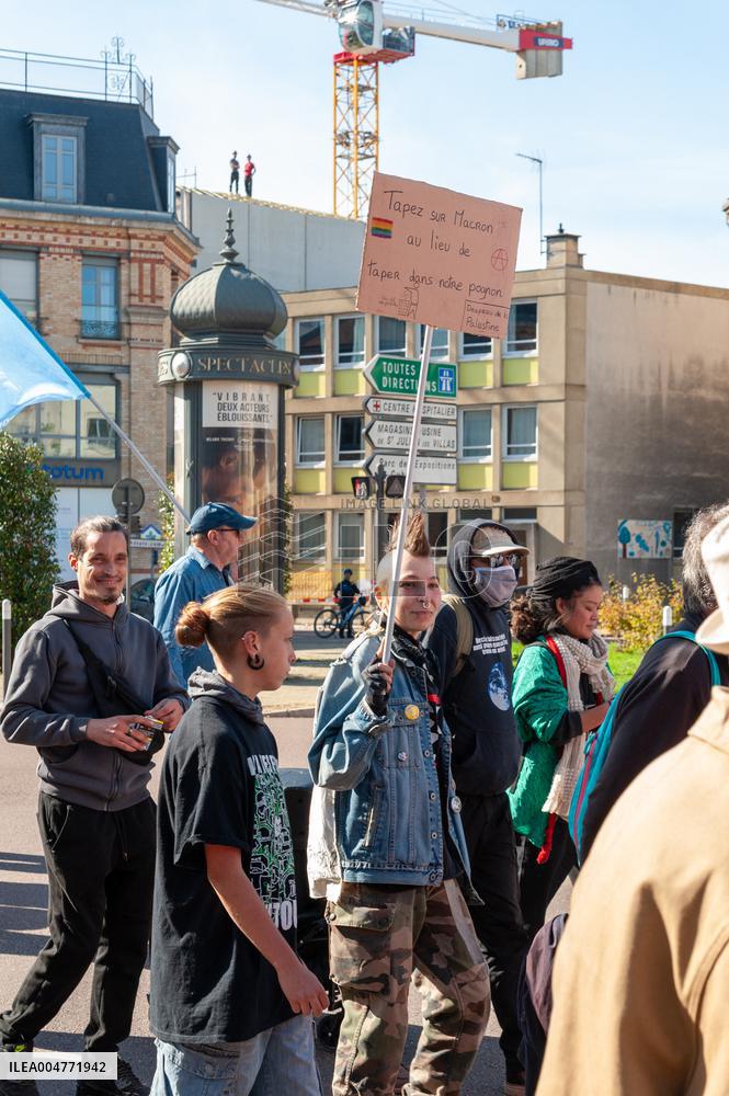 Strike Demonstration Organized In Troyes - France