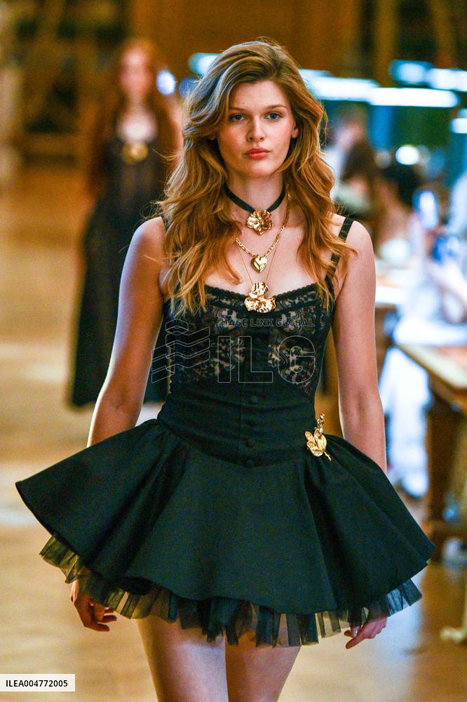 PFW - Wild Rose & Sparrow