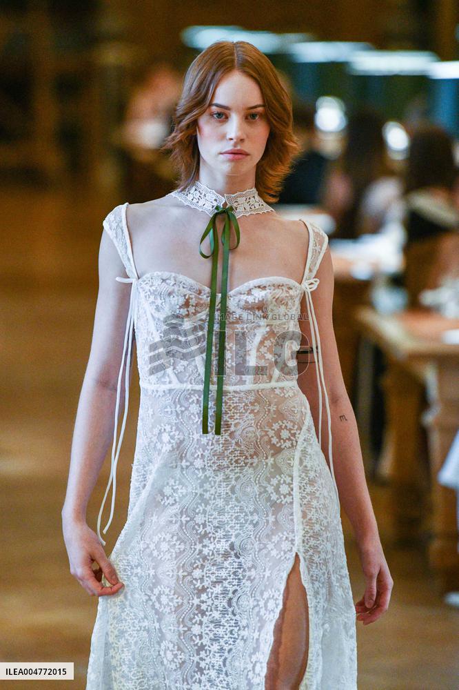 PFW - Wild Rose & Sparrow