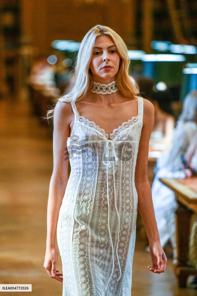 PFW - Wild Rose & Sparrow