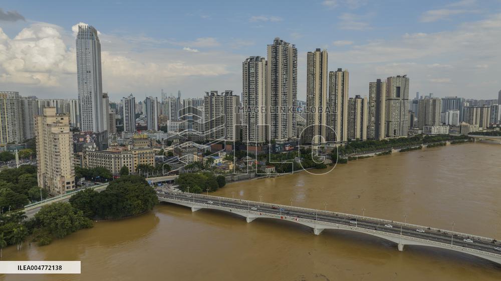 Typhoon Bualoi Hit Nanning