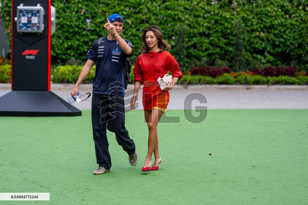 Alexander Albon And Girlfriend Lily Muni He At Singapore Grand Prix