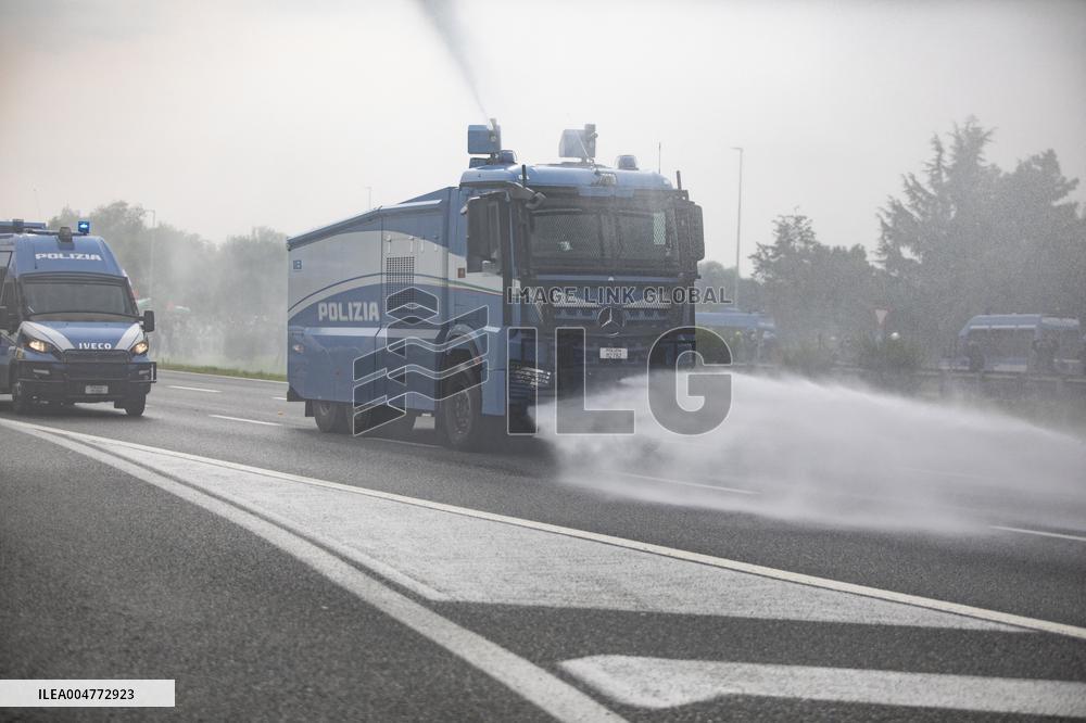 Protesters Clash With Police At General Strike - Milan
