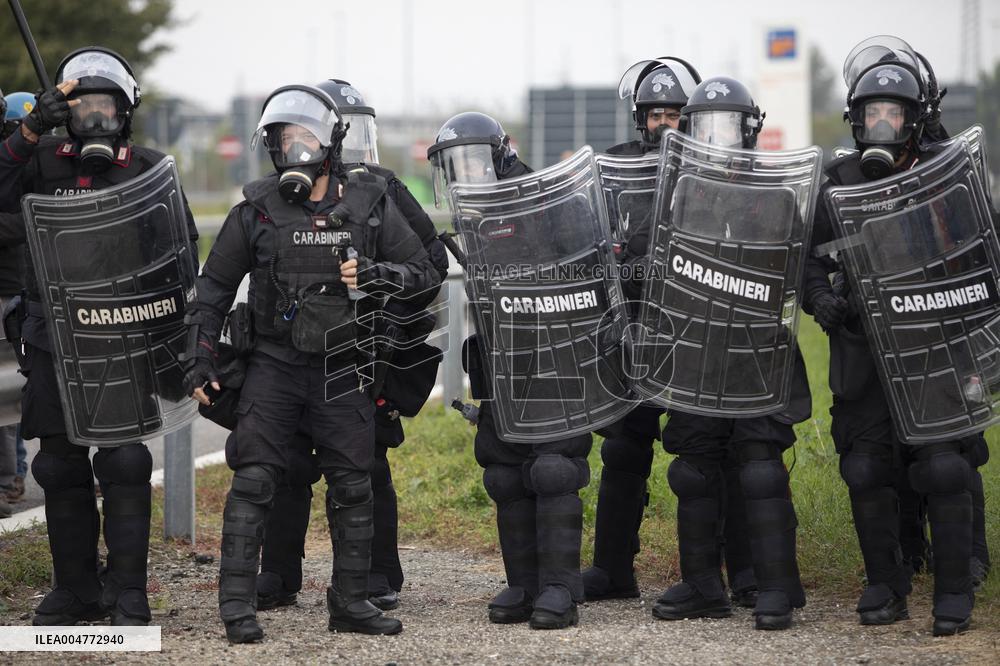 Protesters Clash With Police At General Strike - Milan