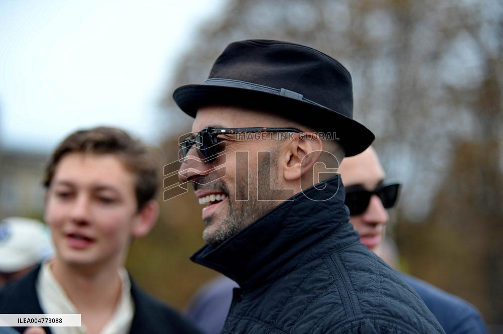 Inauguration of The Place Du Pont Neuf Christo and Jeanne Claude - Paris