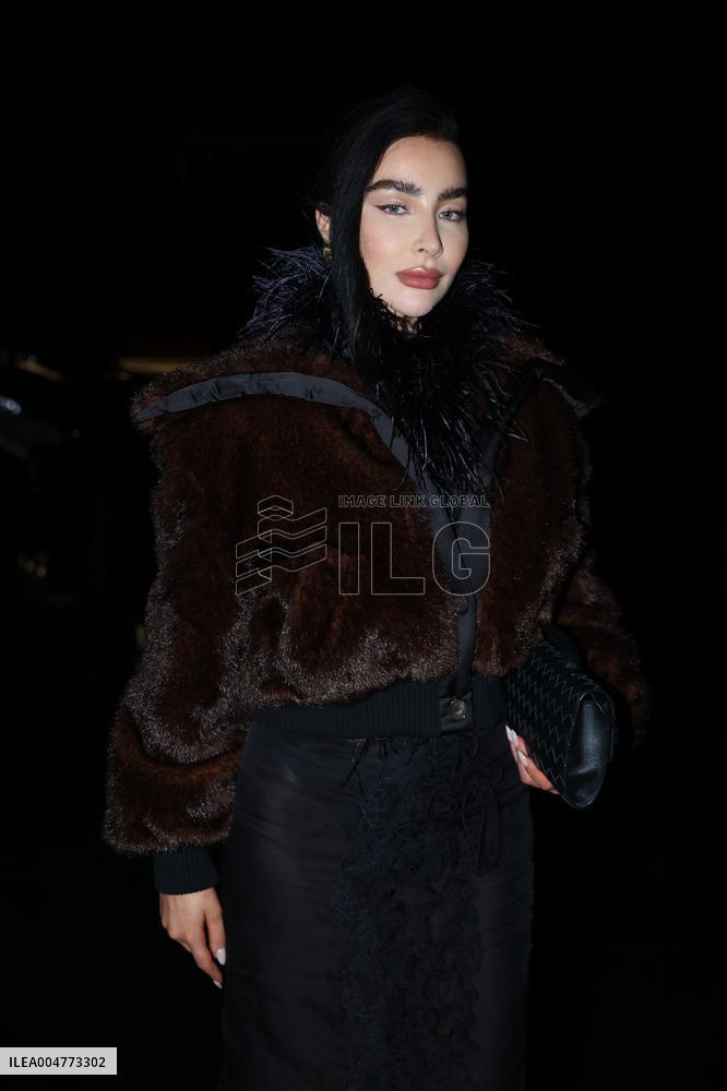 PFW - Vaillant Front Row