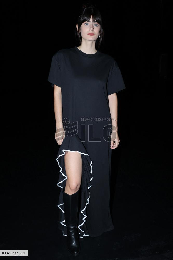 PFW - Vaillant Front Row