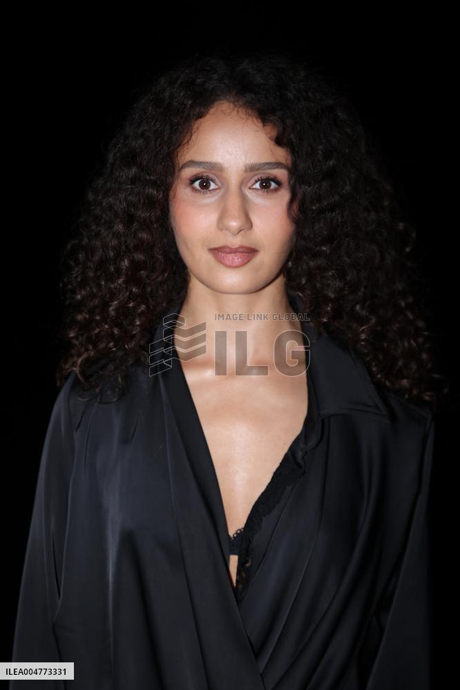 PFW - Vaillant Front Row