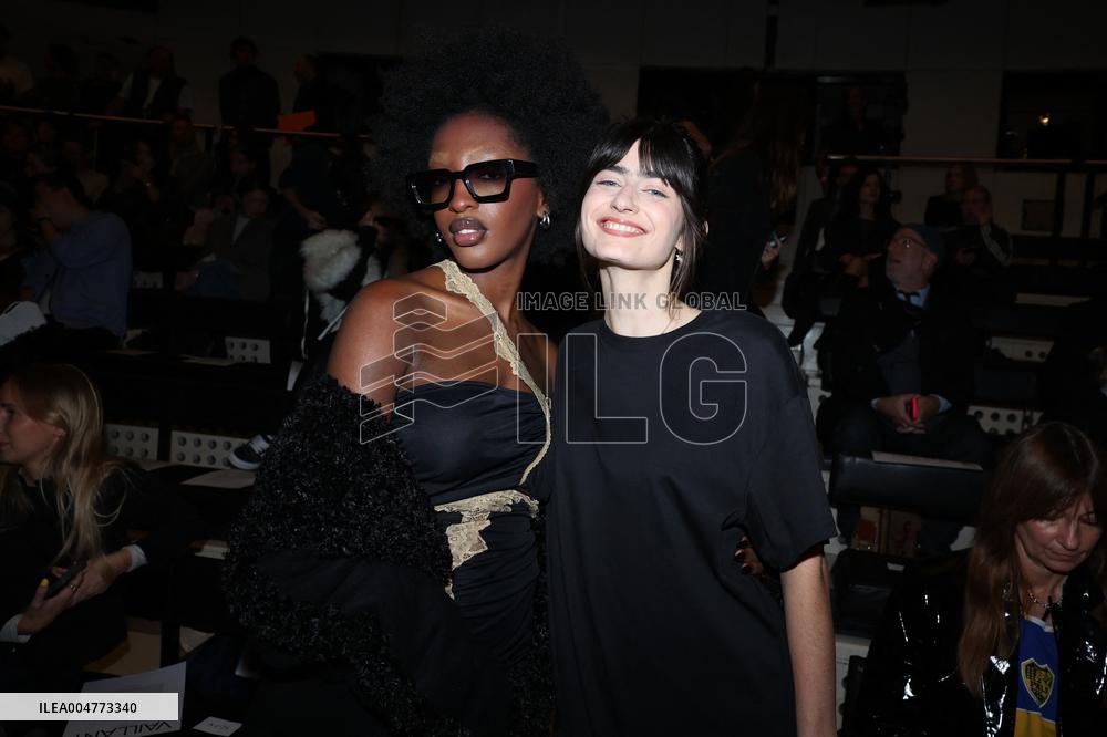 PFW - Vaillant Front Row