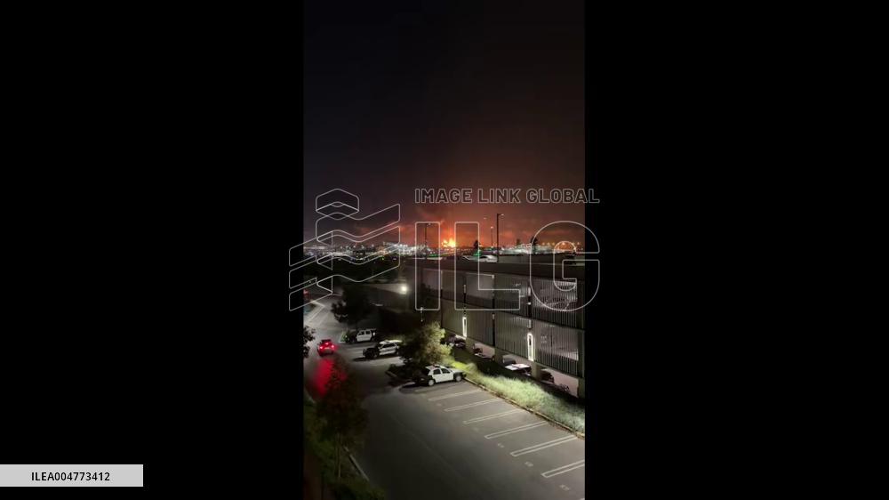 US: Explosion Sparks Massive Fire at Chevron Refinery in El Segundo, CA 8