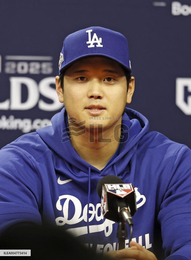 Baseball: Division Series between Dodgers and Phillies