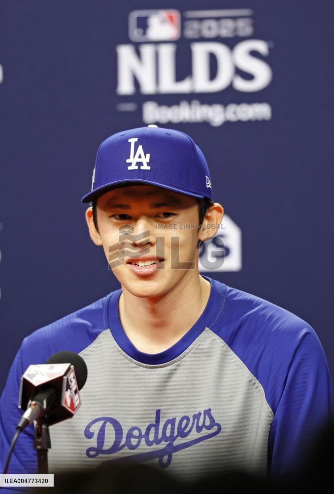 Baseball: Division Series between Dodgers and Phillies