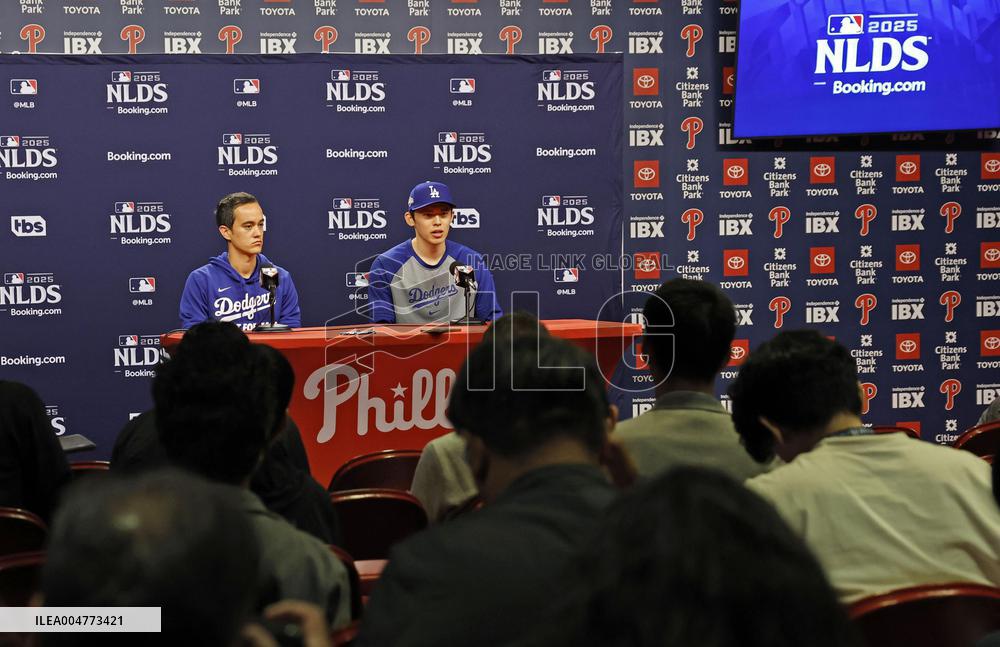 Baseball: Division Series between Dodgers and Phillies