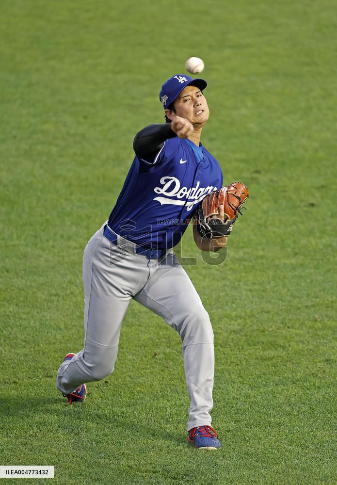 Baseball: Division Series between Dodgers and Phillies