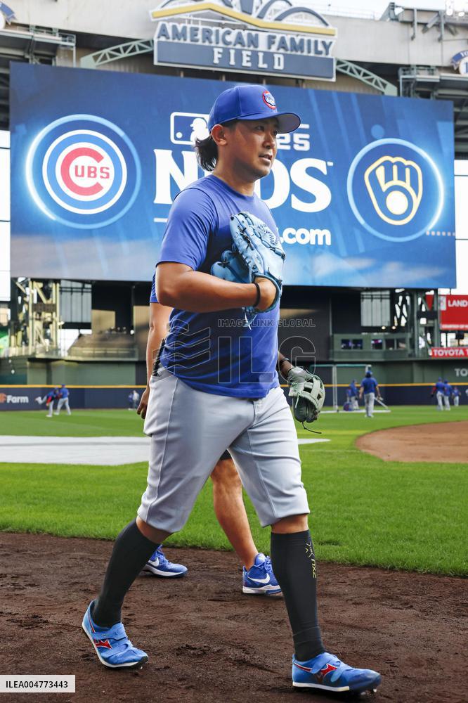 Baseball: Division Series between Cubs and Brewers