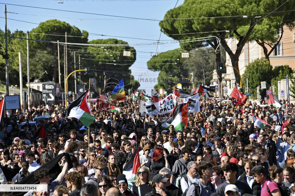 Anti-Israel protest in Rome