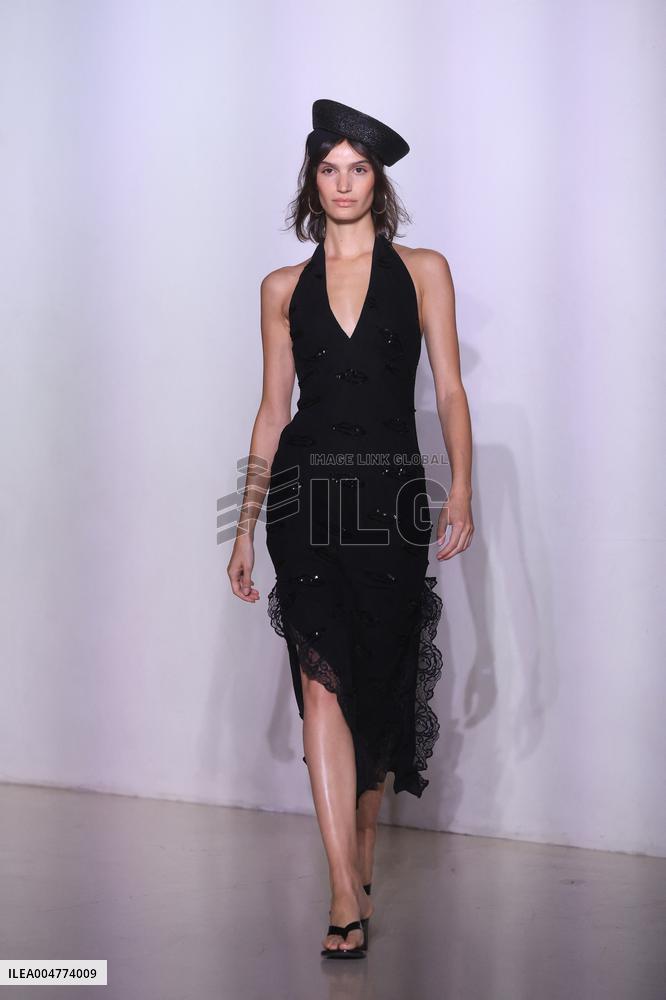 PFW - Vaillant Runway