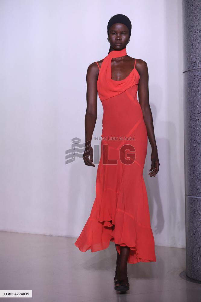 PFW - Vaillant Runway