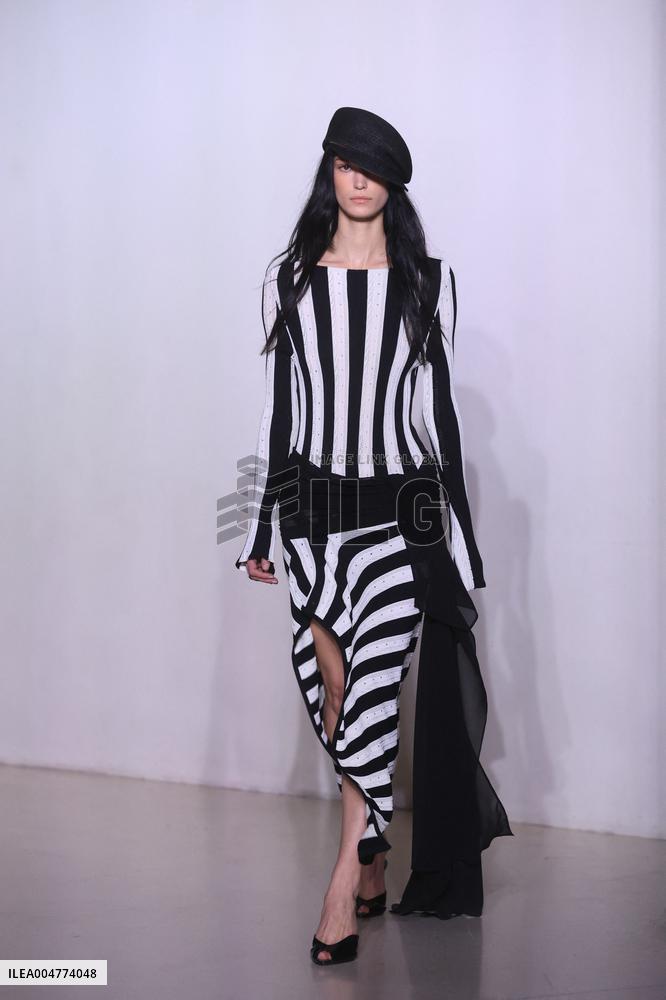 PFW - Vaillant Runway