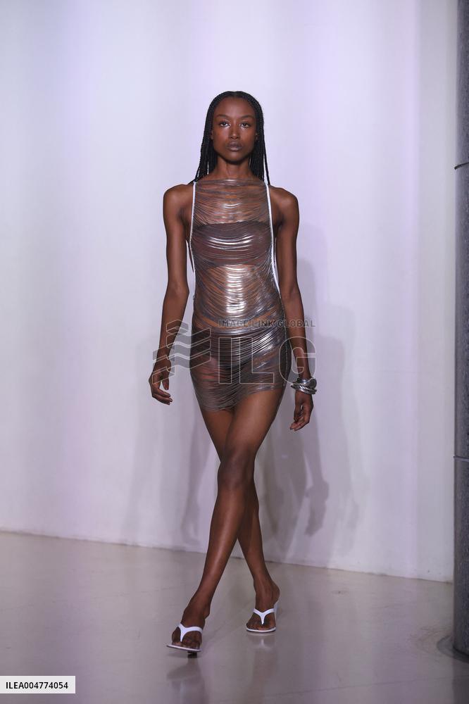 PFW - Vaillant Runway