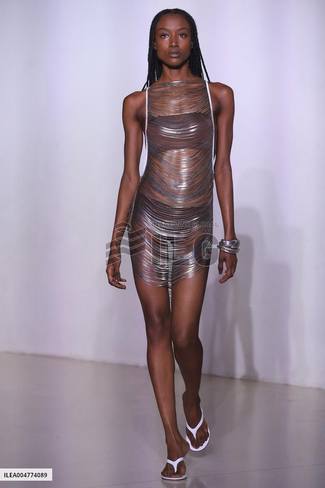 PFW - Vaillant Runway