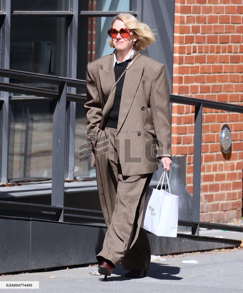 Naomi Watts out in New York