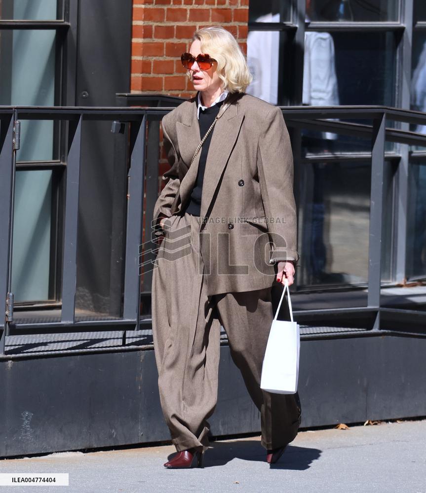 Naomi Watts out in New York
